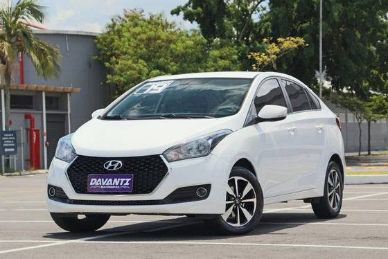 HYUNDAI HB20S 1.6 COMFORT STYLE 16V FLEX 4P AUTOMÁTICO
